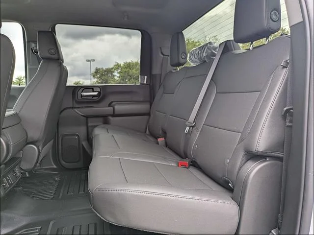 2026 GMC Sierra 3500 Chassis Cab Pro - Photo 17