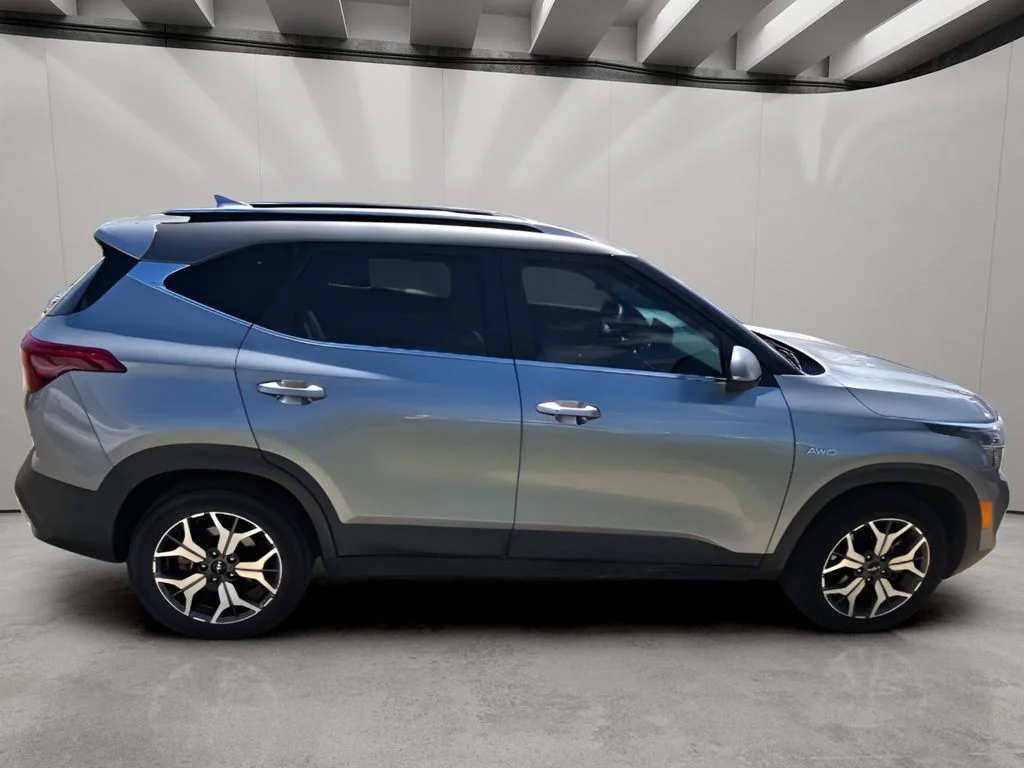 Used 2023 Steel Gray Kia EX image 11