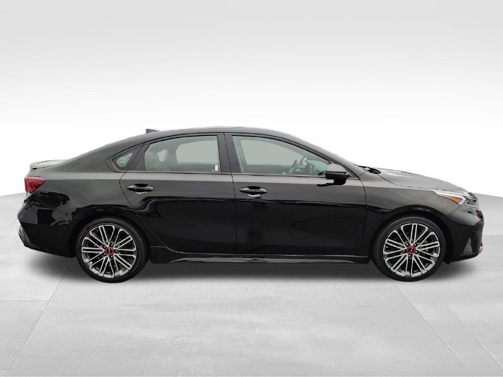 Used 2023 Black Kia GT image 6