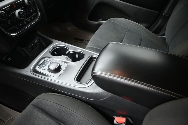 Used 2017 Gray Dodge SXT image 30
