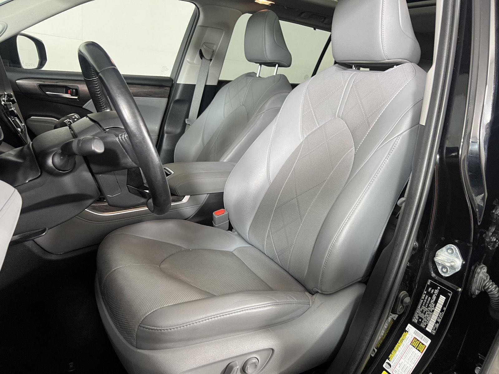 Used 2021 Midnight Black Metallic Toyota Platinum image 12