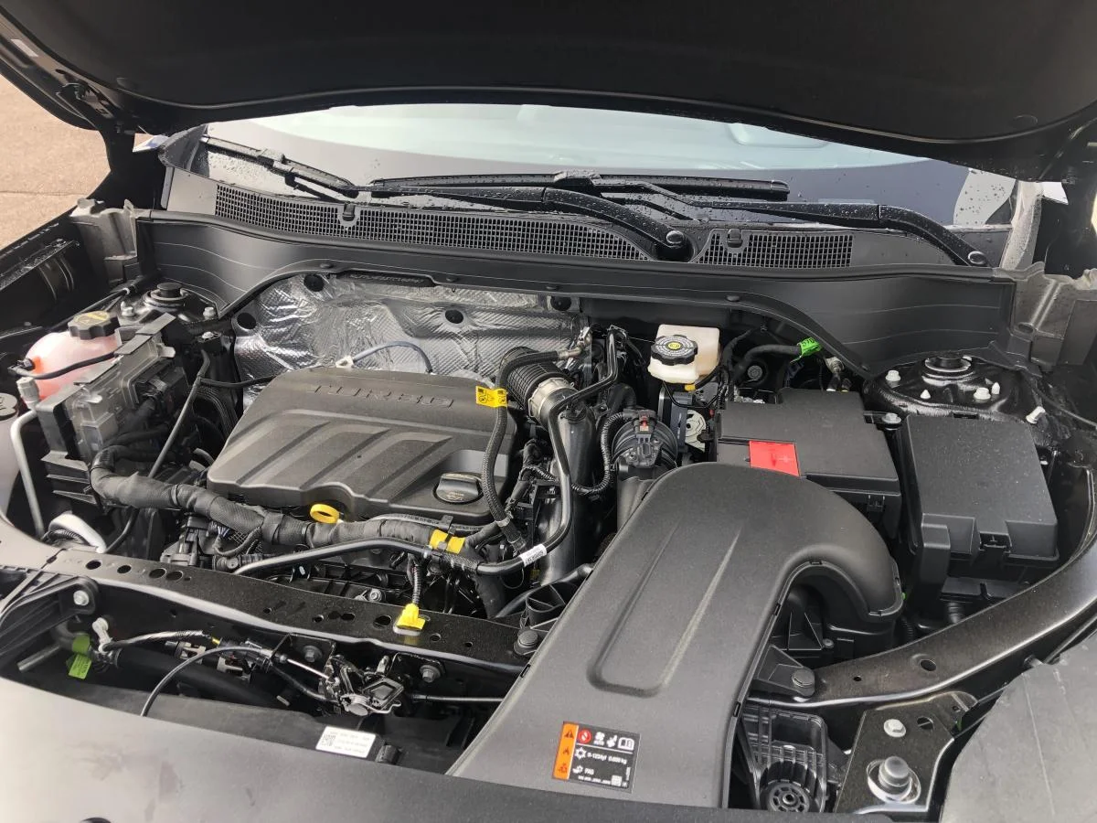 New 2026 Black Chevrolet Fwd 4dr Lt image 20