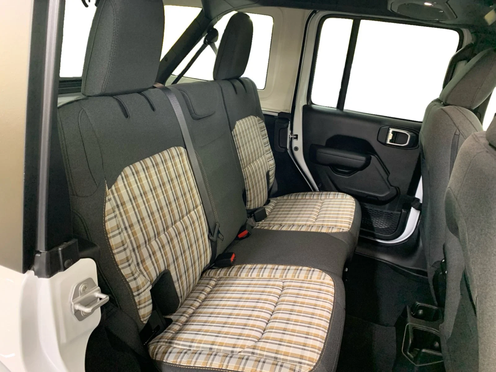 New 2026 Bright White Jeep 85th Anniversary image 18