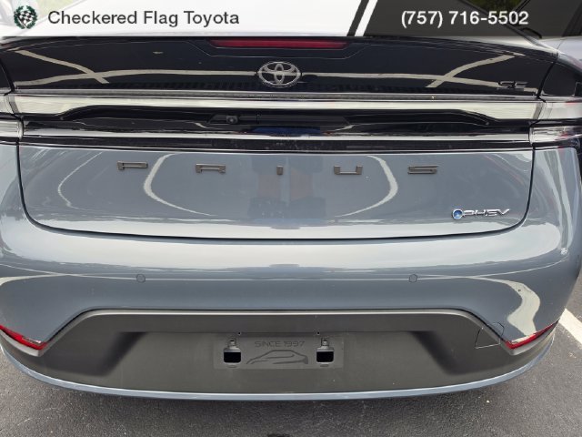 Used 2026 Guardian Gray Toyota SE image 7