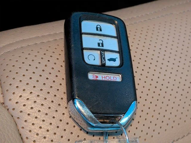 Certified Used 2017 Red Honda Touring image 34