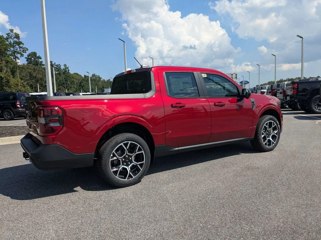 New 2026 Ruby Red Metallic Tinted Clearcoat Ford Lariat image 3