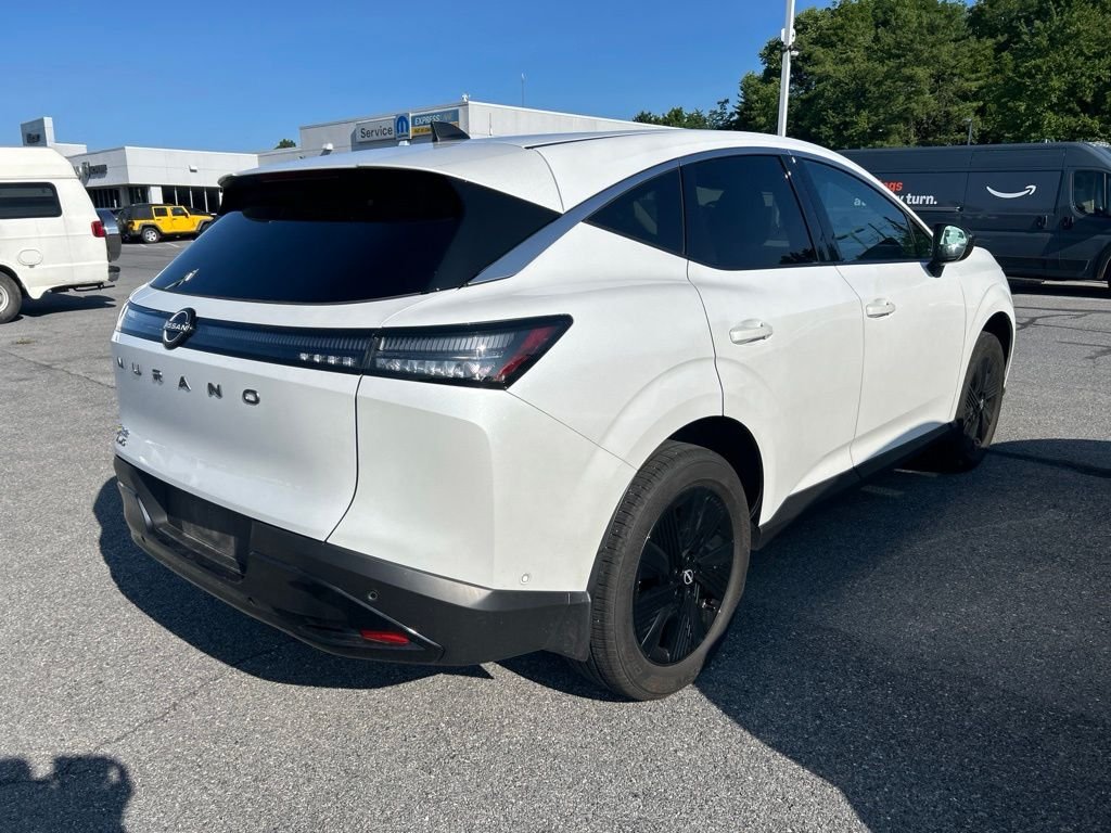 Used 2025 White Nissan SV image 4