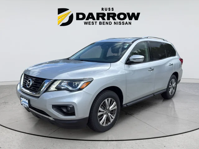 2019 Nissan Pathfinder SV
