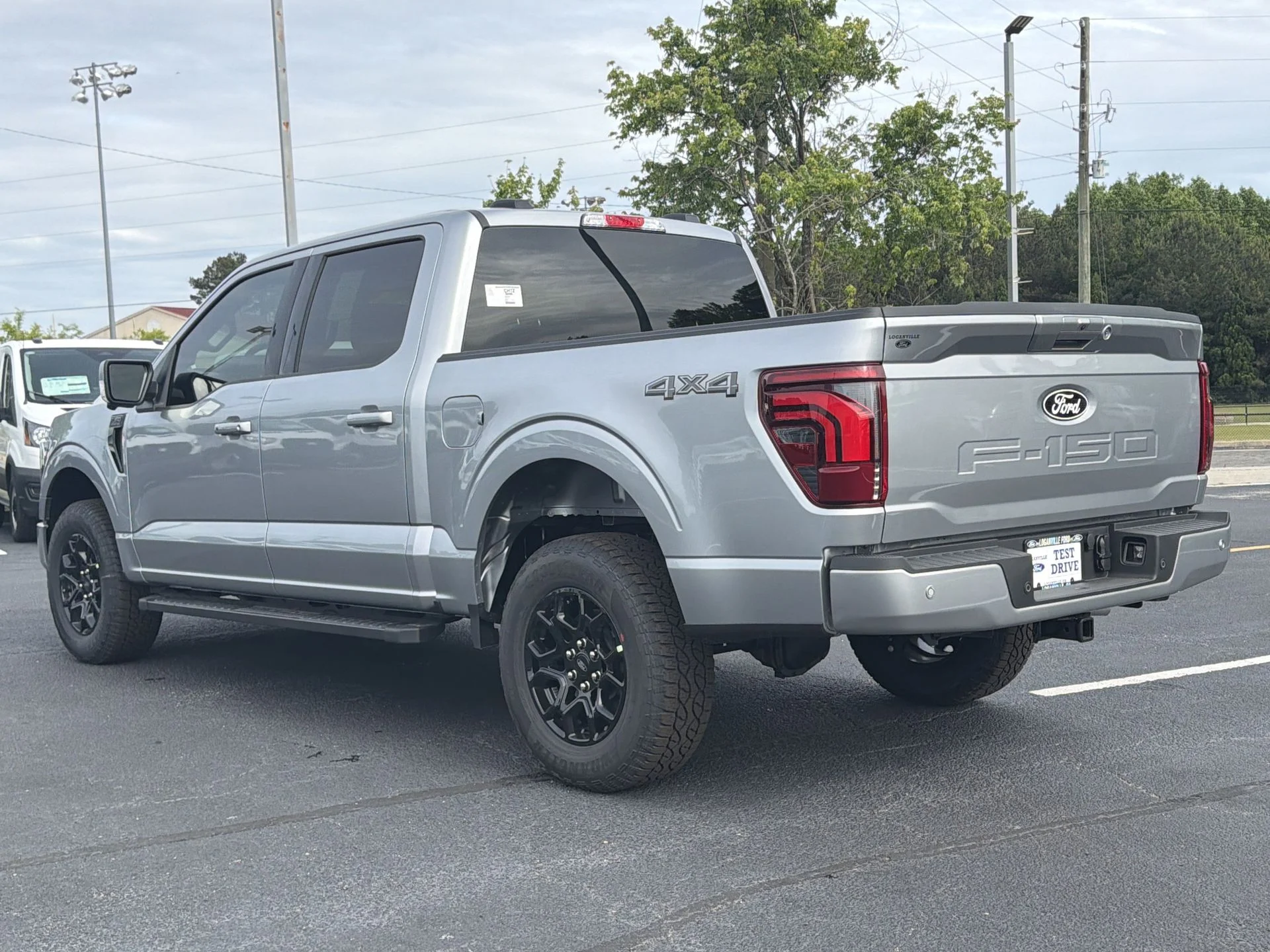 New 2026 Iconic Silver Metallic Ford Lariat® image 29