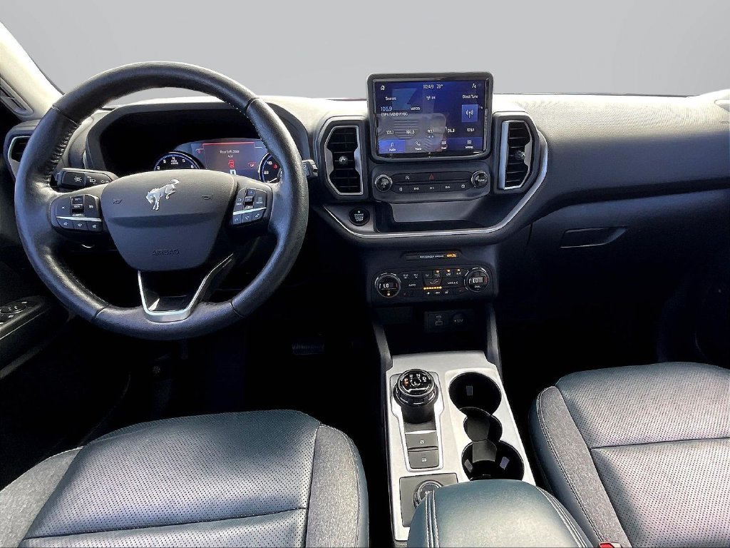 Used 2021 Red Ford Outer Banks image 8