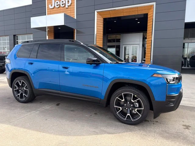New 2027 Blue Jeep Overland image 2