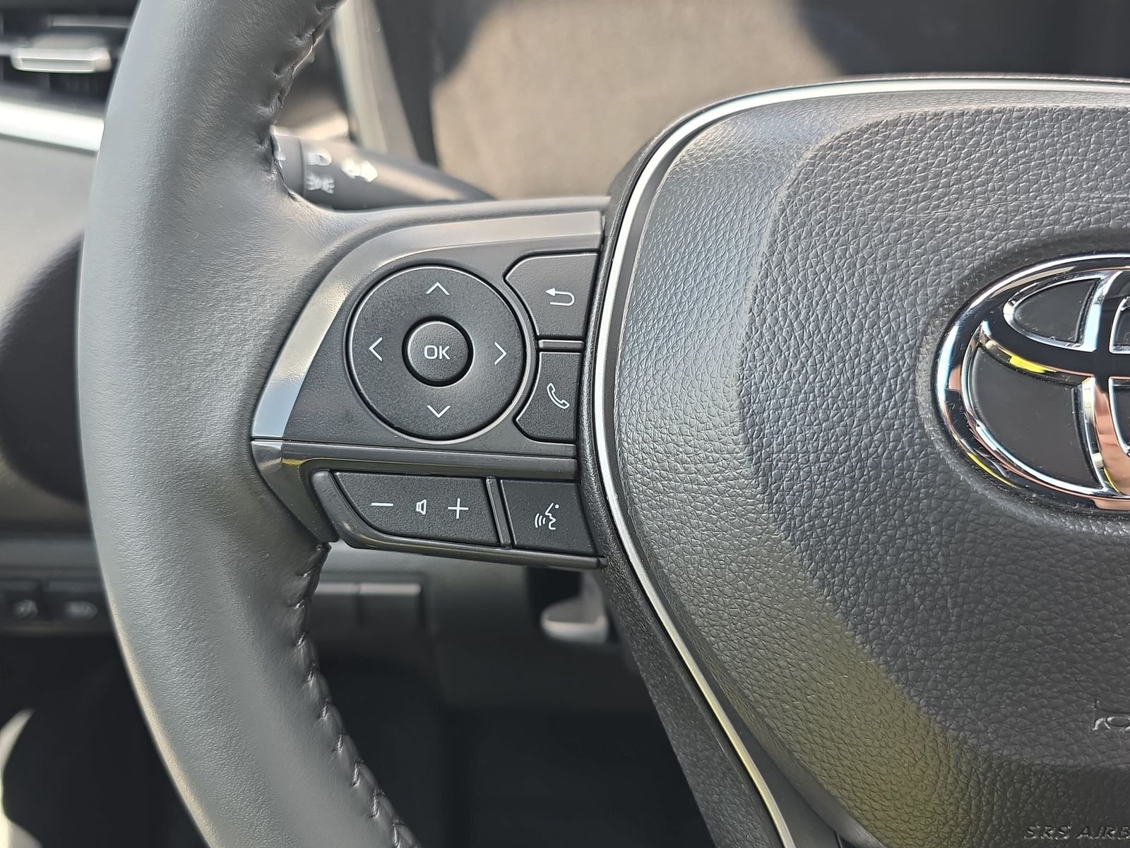 Used 2025 White Toyota XSE image 16