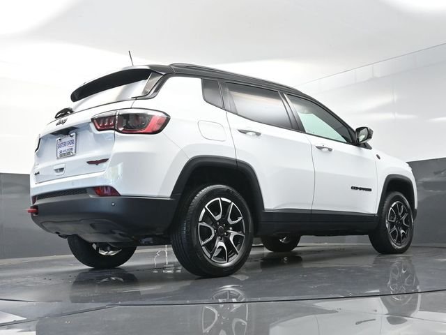 2025 Jeep Compass Trailhawk - Photo 41