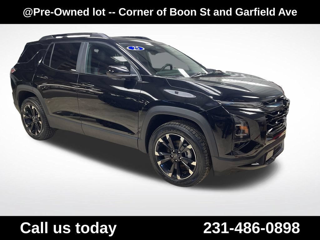 Used 2025 Mosaic Black Metallic Chevrolet RS image 11
