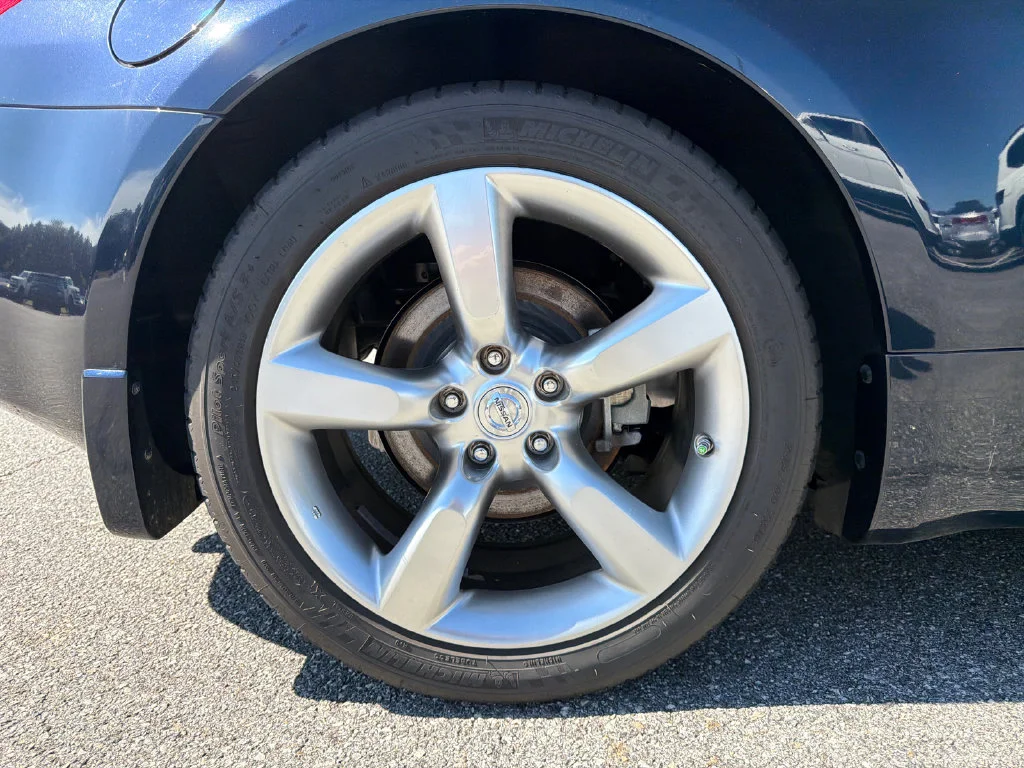 Used 2007 Blue Nissan Touring image 15