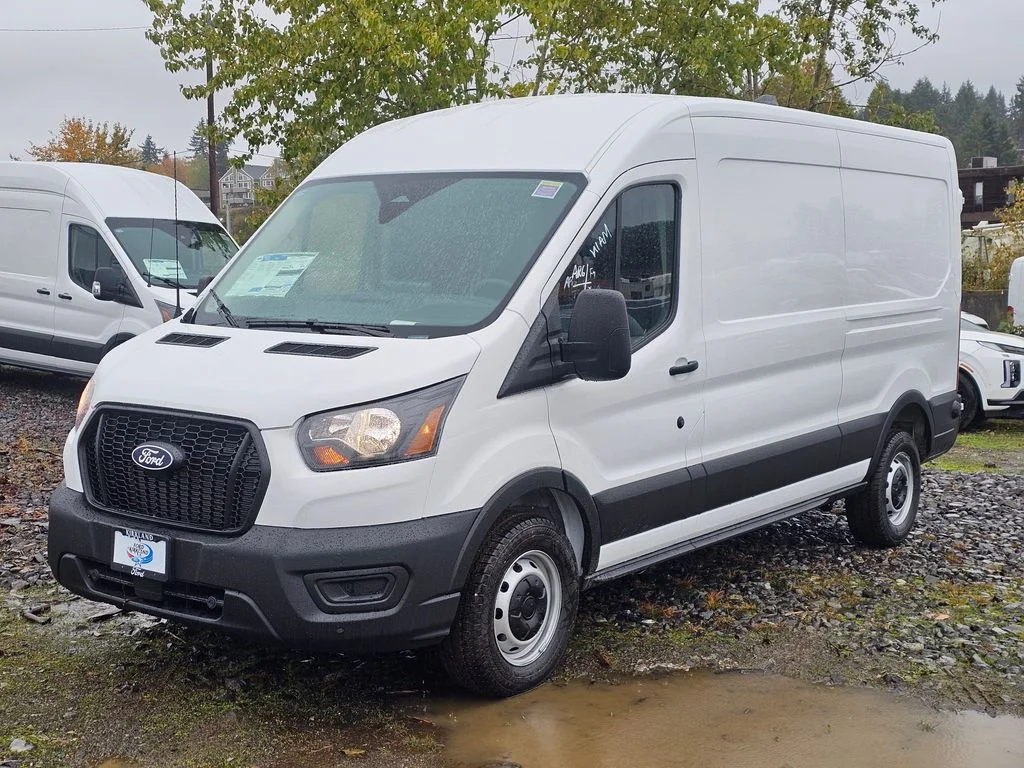 New 2026 Oxford White Ford Cargo Van image 3