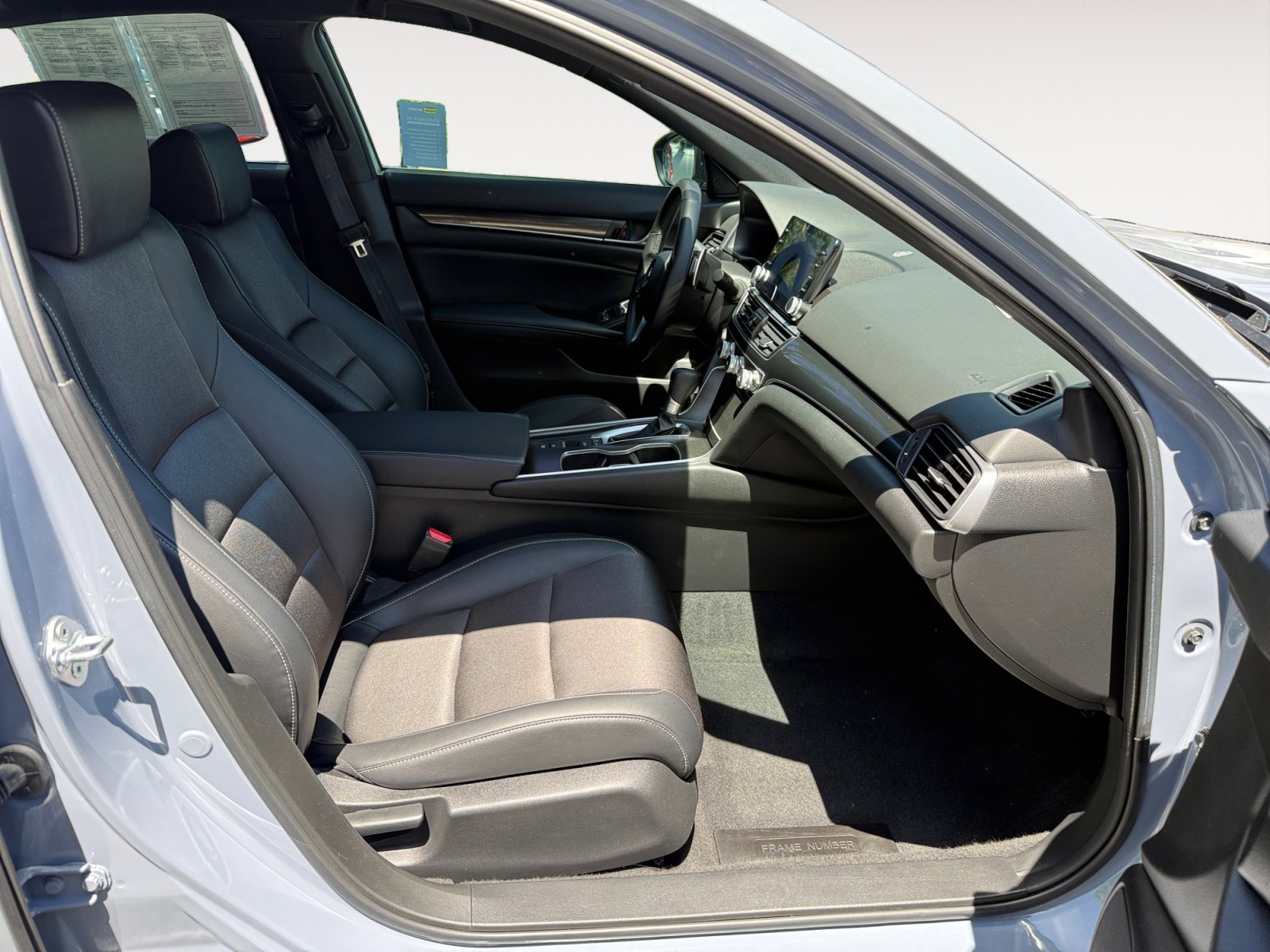 Used 2022 Crystal Black Pearl Honda Sport image 19