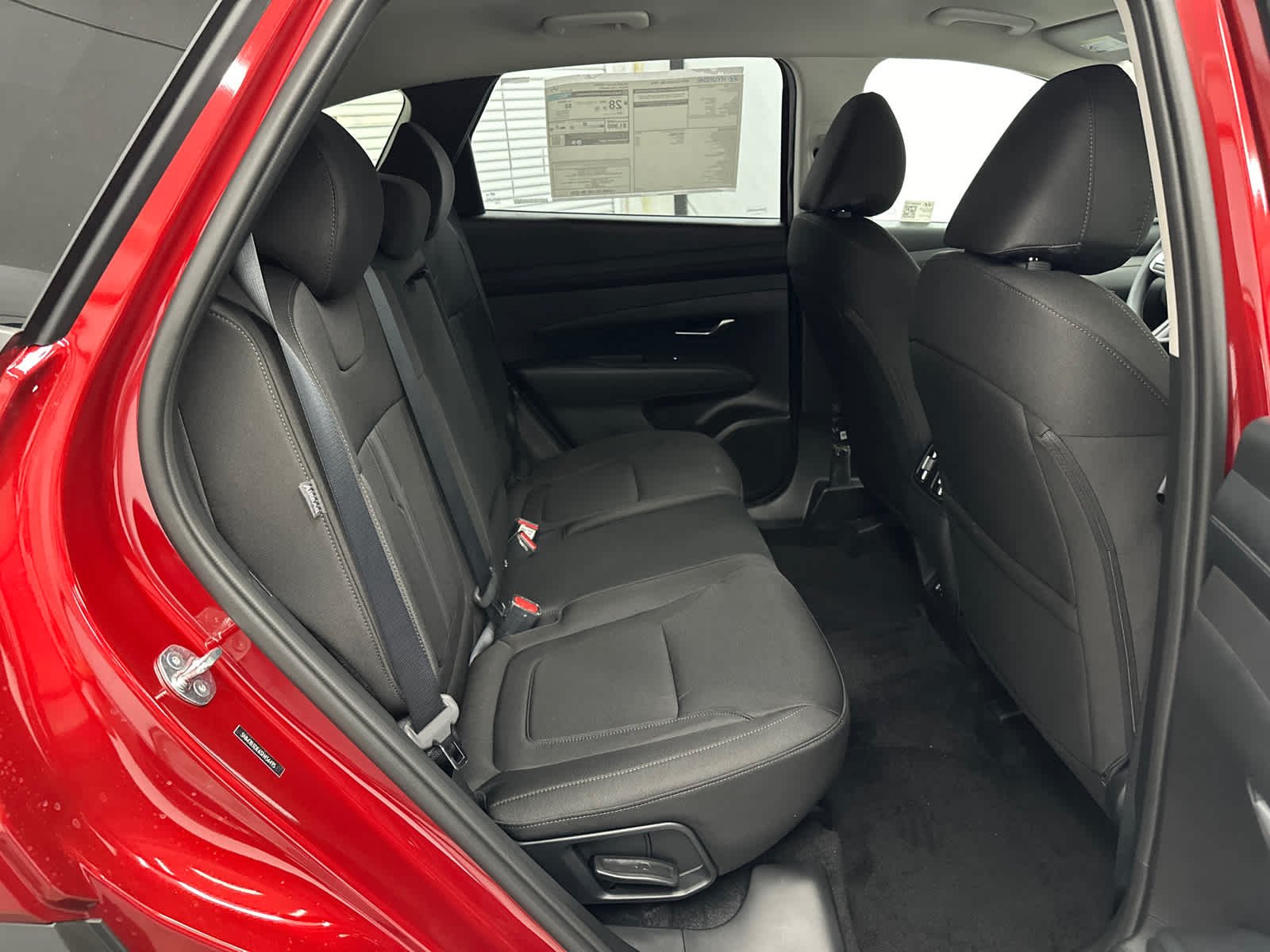 2025 Hyundai Tucson SEL - Photo 13