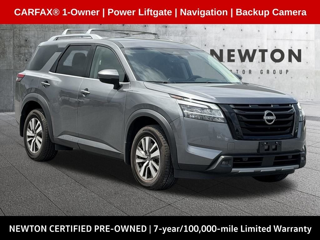 2023 Nissan Pathfinder SL 2WD's photo