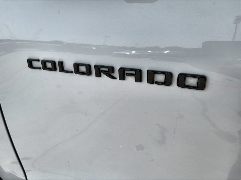 Used 2024 Summit White Chevrolet ZR2 image 32