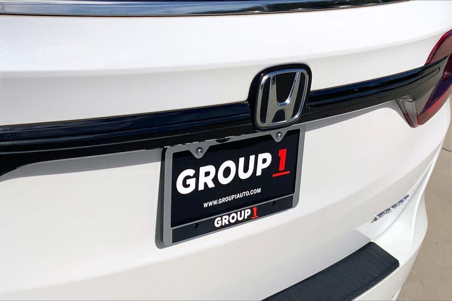Used 2024 Platinum White Pearl Honda Sport image 31