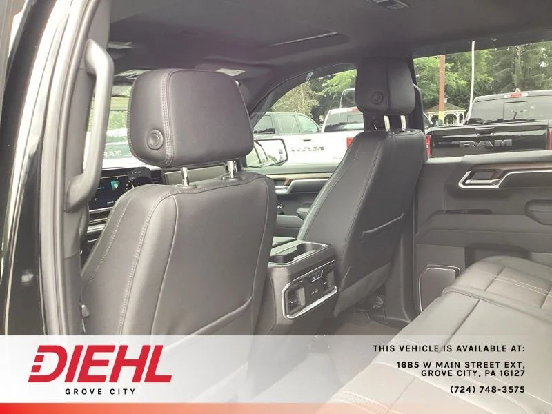 Used 2025 Black Chevrolet High Country image 19