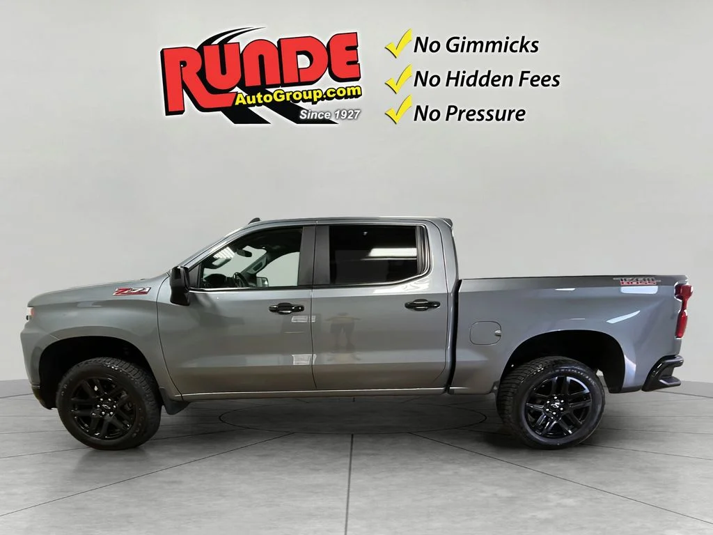 Used 2021 Satin Steel Metallic Chevrolet LT Trail Boss image 3