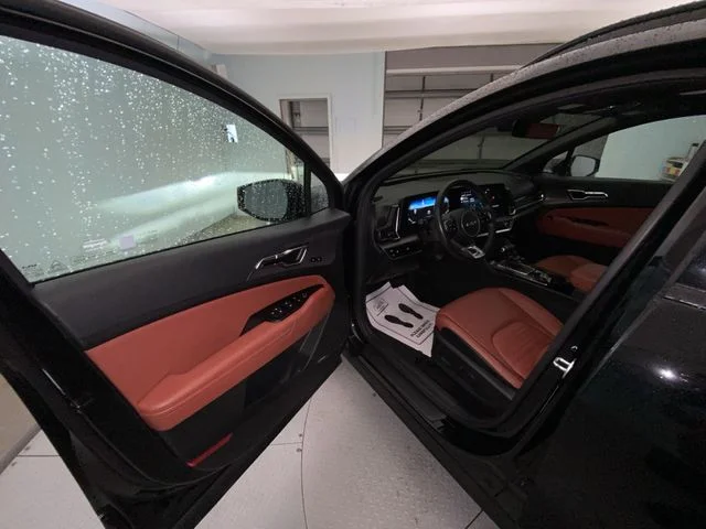 Used 2024 Black Kia SX-Prestige image 11