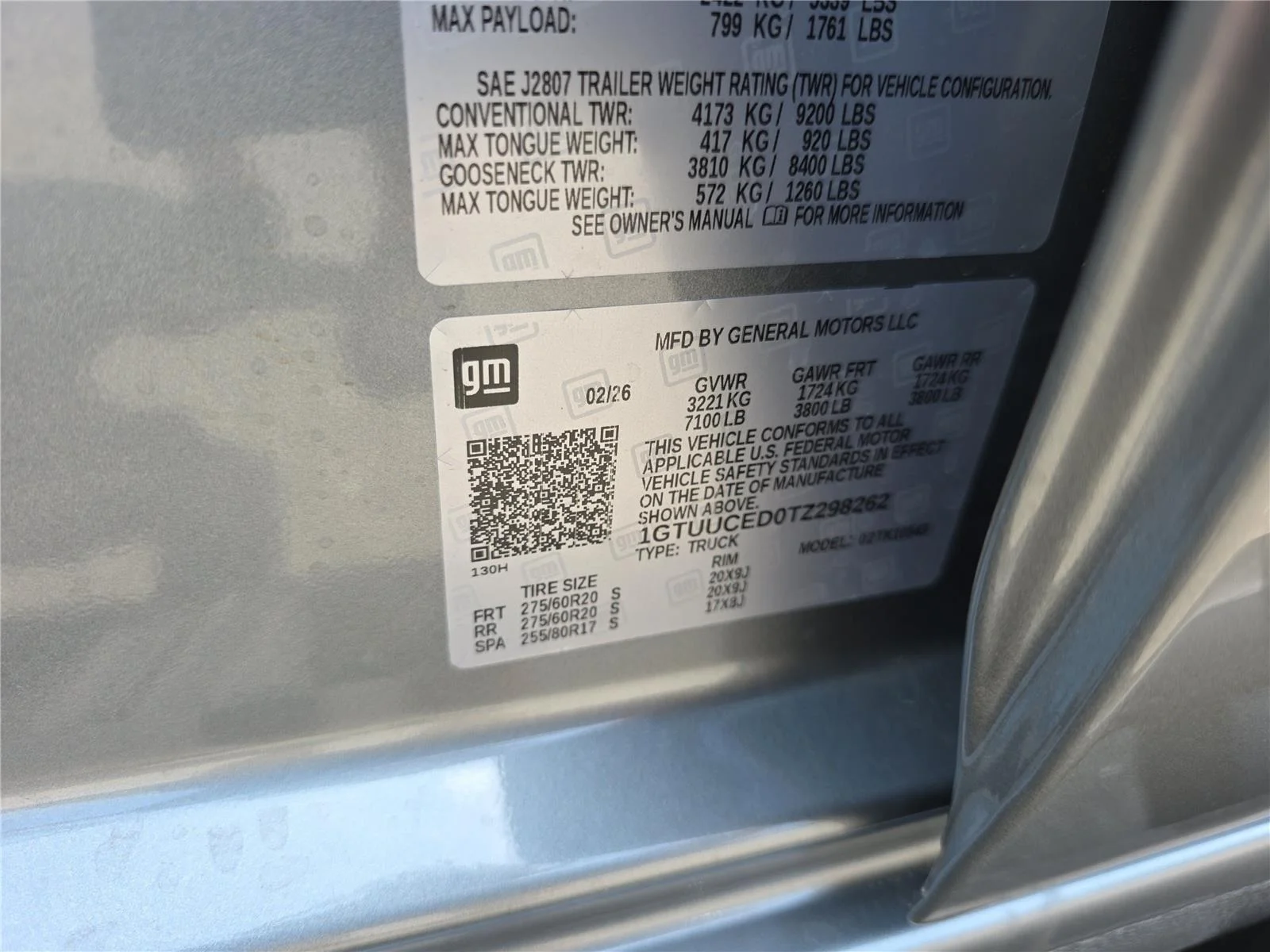New 2026 Sterling Metallic GMC Elevation image 36