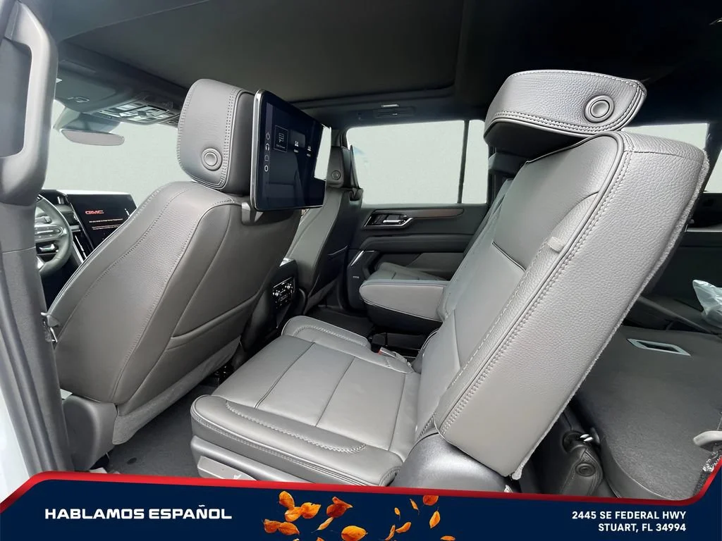 2026 GMC Yukon XL Denali - Photo 13