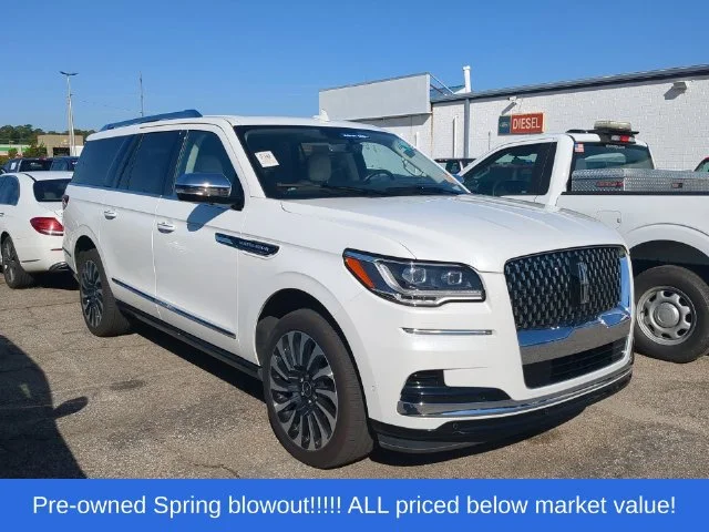 Used 2022 White Lincoln Black Label image 4