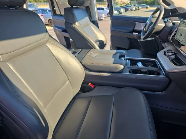 Used 2025 Blue Ford Active image 11