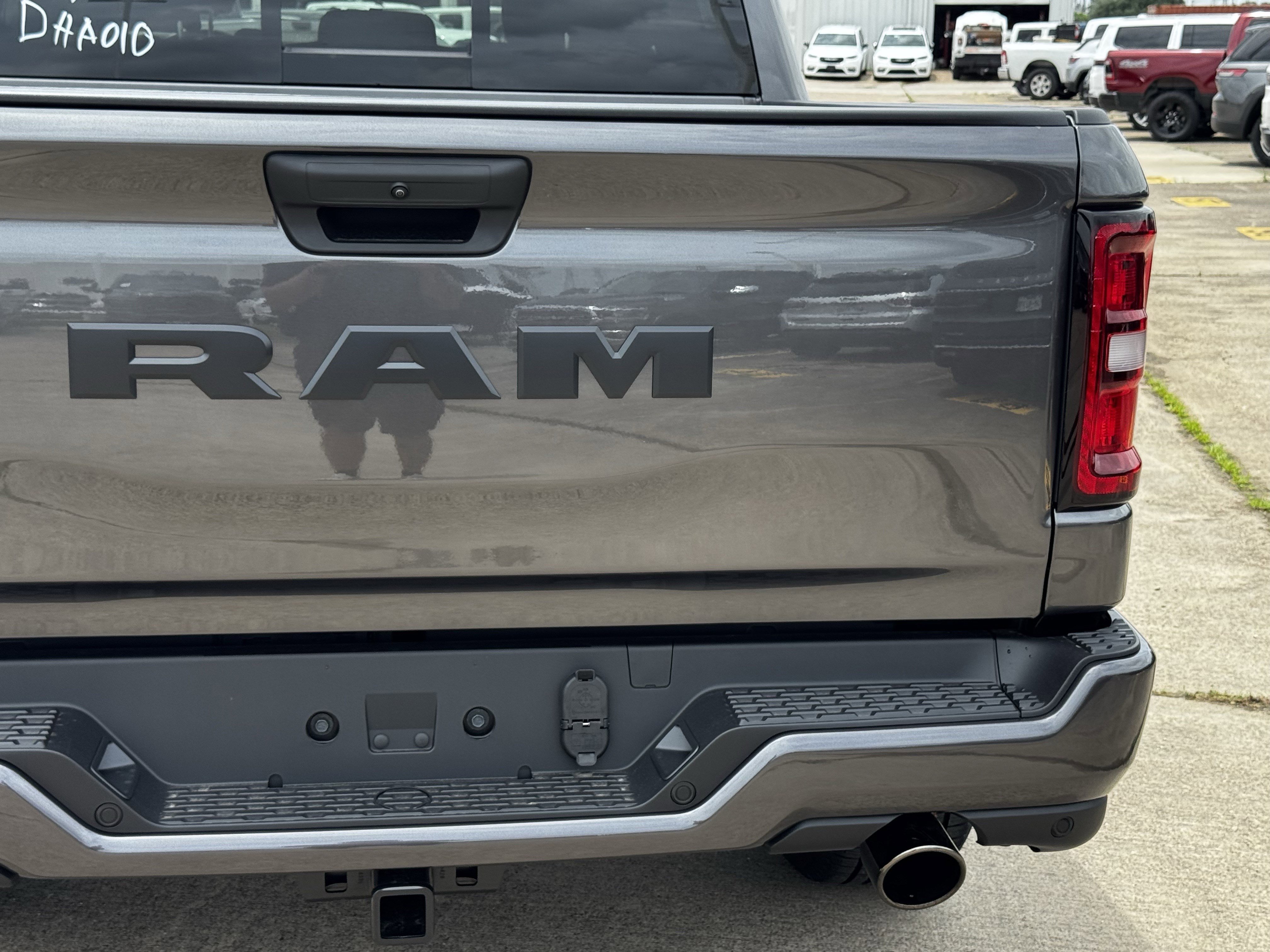 New 2026 Granite Crystal Metallic Clear-Coat Exterior Paint RAM Express image 9