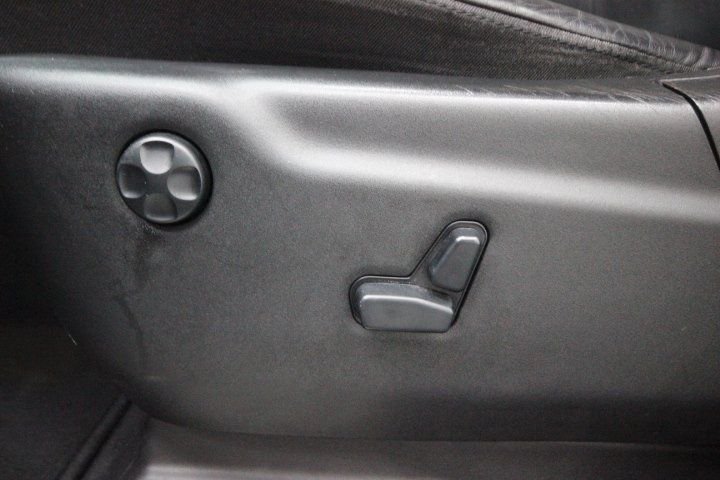 Used 2020 Silver Jeep Limited image 14