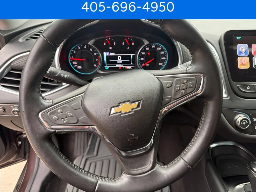 Pre-Owned 2016 Chevrolet Malibu LT