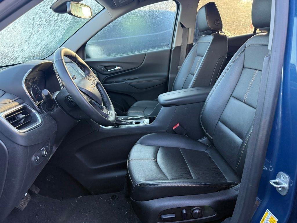 Used 2024 Lakeshore Blue Chevrolet Premier image 3