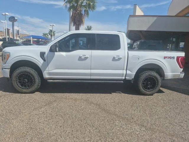 Used 2023 Oxford White Ford XLT image 2