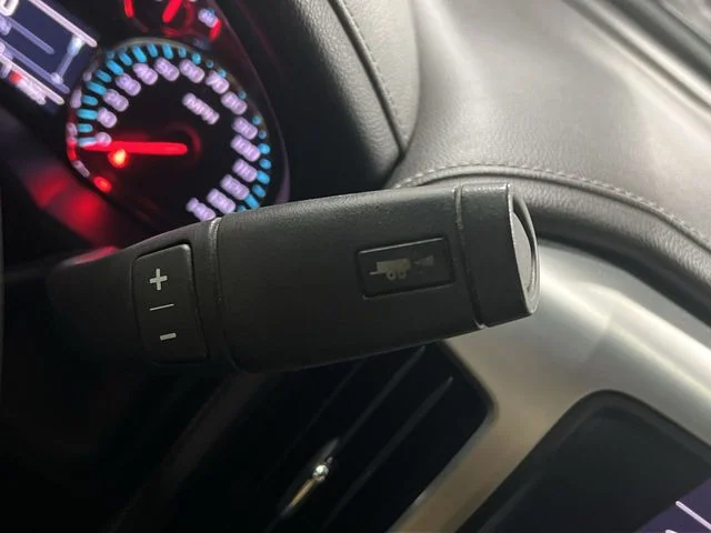 Used 2018 Black GMC SLT image 16