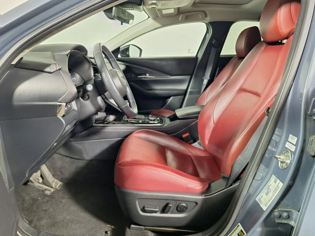 Used 2025 Gray Metallic Mazda 2.5 S Carbon Edition image 9