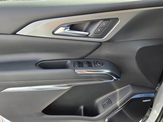2026 Chevrolet Traverse LT - Photo 17