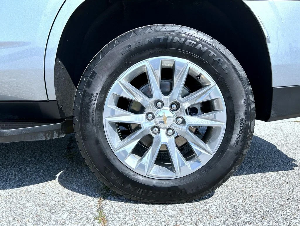 Certified Used 2025 Gray Chevrolet Premier image 24