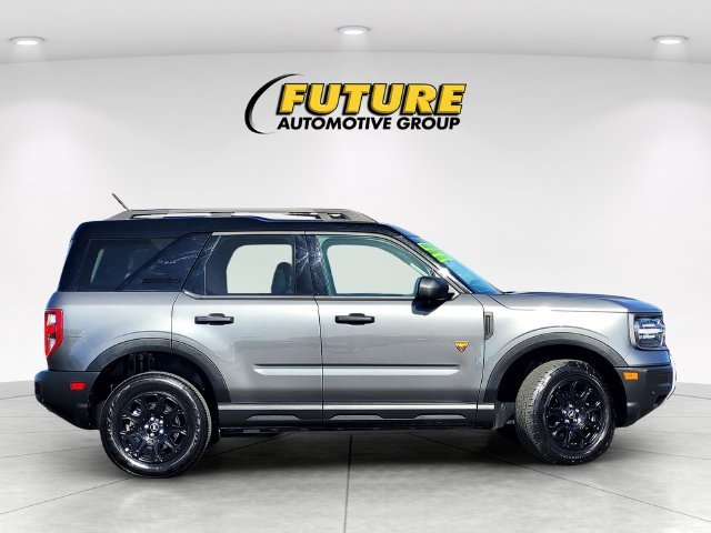 Used 2025 Gray Ford Badlands image 3
