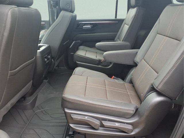 New 2026 Black Chevrolet High Country image 20