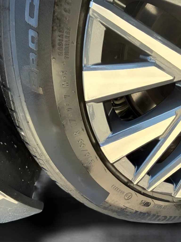 Used 2025 Charcoal Nissan SV image 32