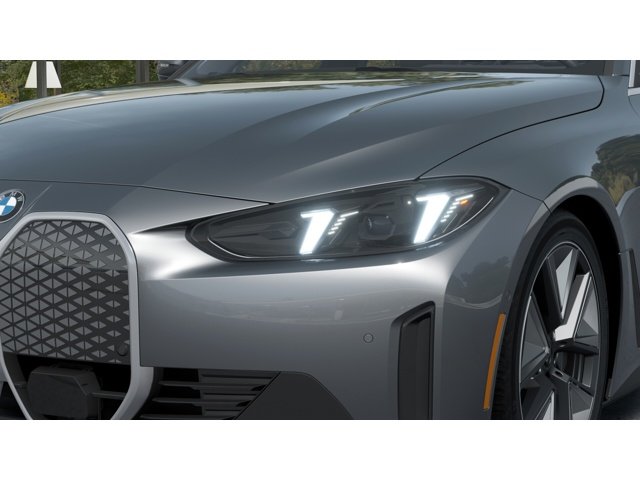 New 2026 Skyscraper Grey Metallic BMW eDrive40 image 6
