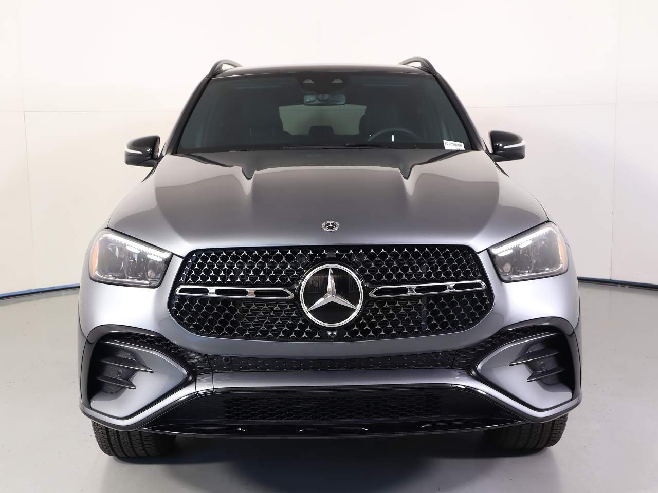 Used 2025 Grey Mercedes-Benz GLE 580 4MATIC® image 6