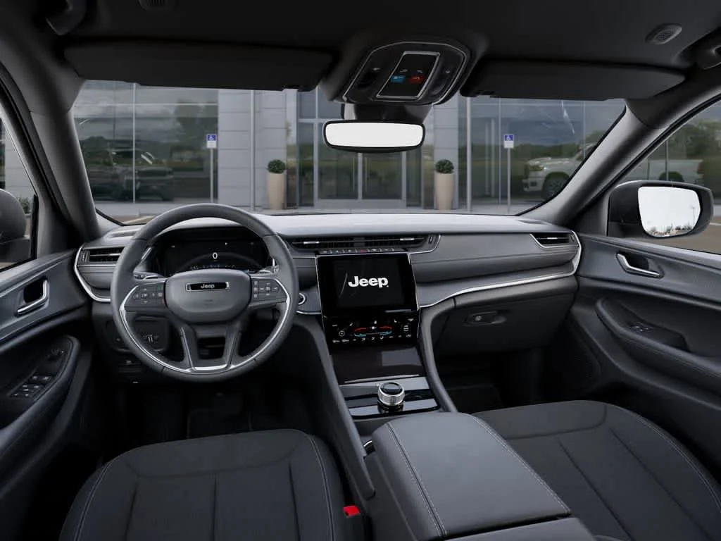 New 2026 Bright White Clear-Coat Exterior Paint Jeep Laredo X image 14