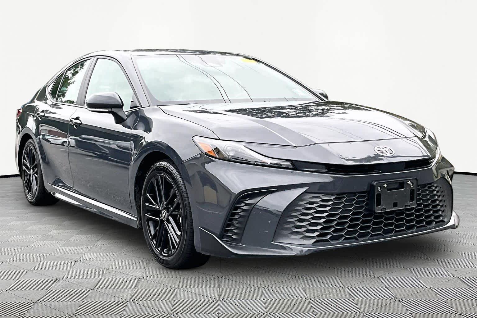 Used 2025 Underground Toyota SE image 3