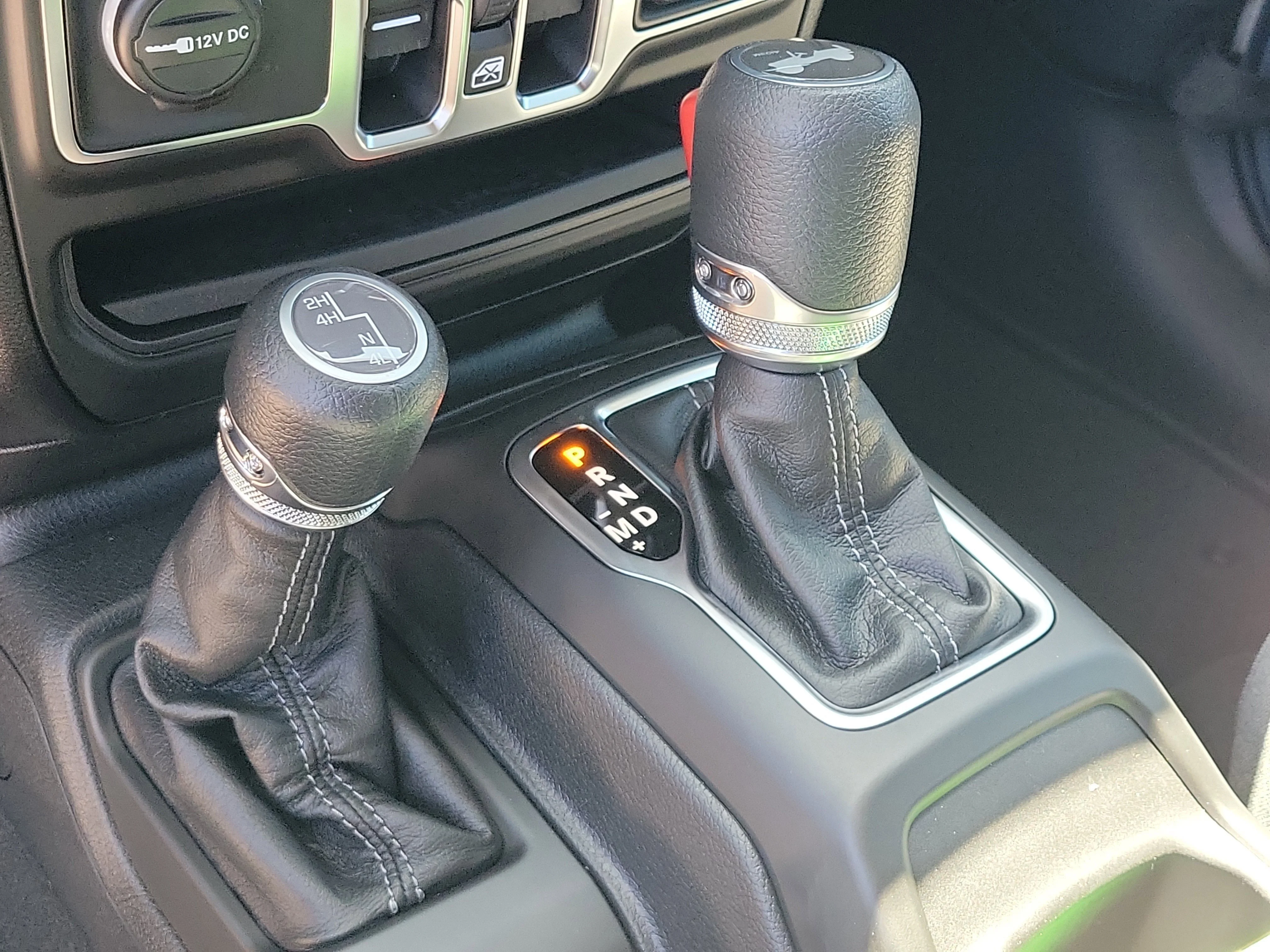 New 2026 Anvil Clearcoat Jeep Sport image 19