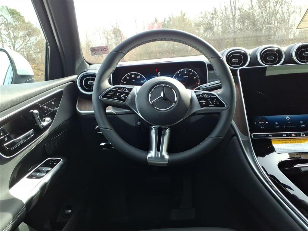 New 2026 WHITE Mercedes-Benz GLC 300 image 21